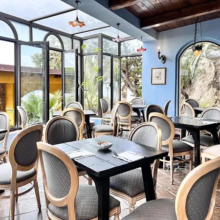 Hotel Aeneas' Landing 4*