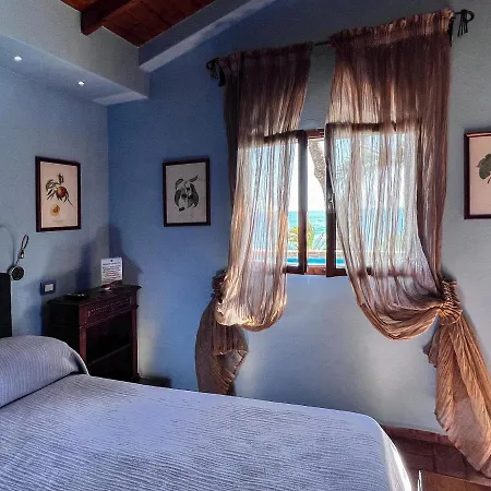 Aeneas' Landing 4* Gaeta