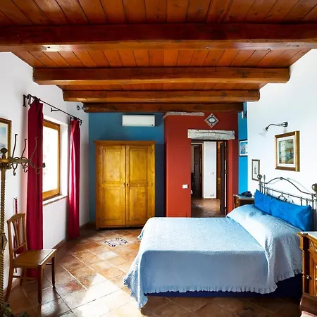 Hotel Aeneas' Landing
