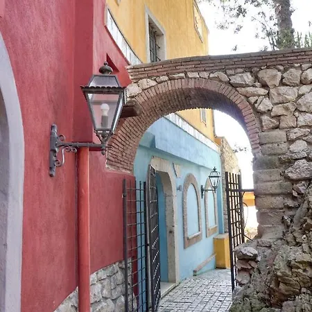 Aeneas' Landing Hotel