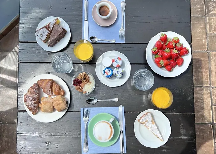 Hotel Aeneas' Landing 4*