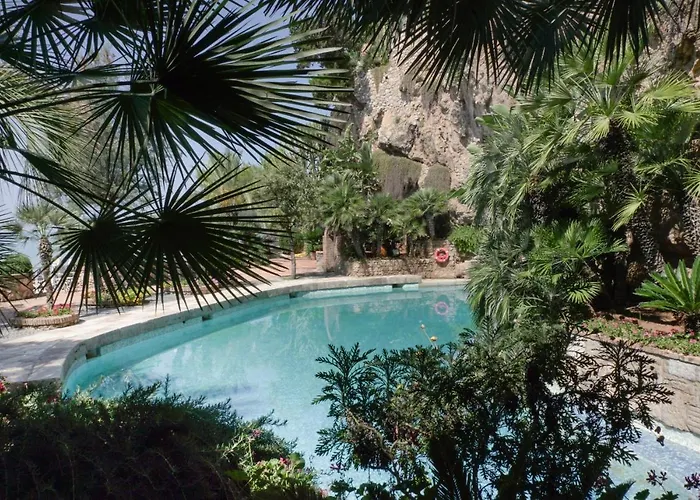 Hotel Aeneas' Landing 4*